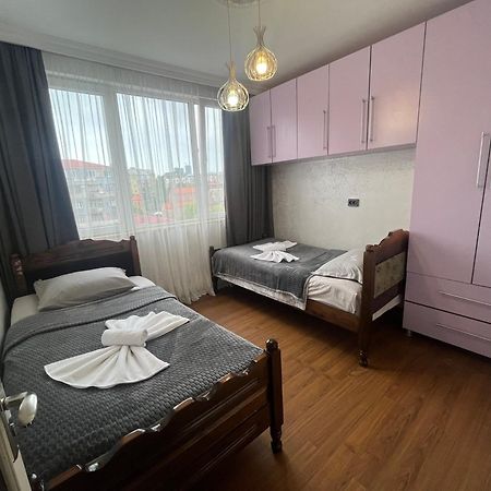 Apartament Batumi Esterno foto